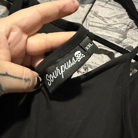 SOURPUSS TIE UP ROMPER SZ XXL - Picture 7 of 9